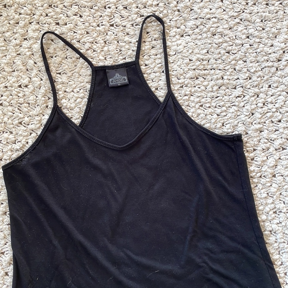 🖤 Angie Racerback V-Neck Cami 🖤 - Picture 2 of 7